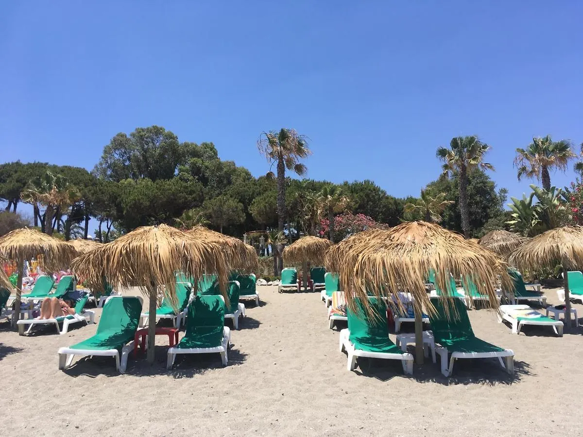 Apartment Urbanizacion La Herradura Marbella