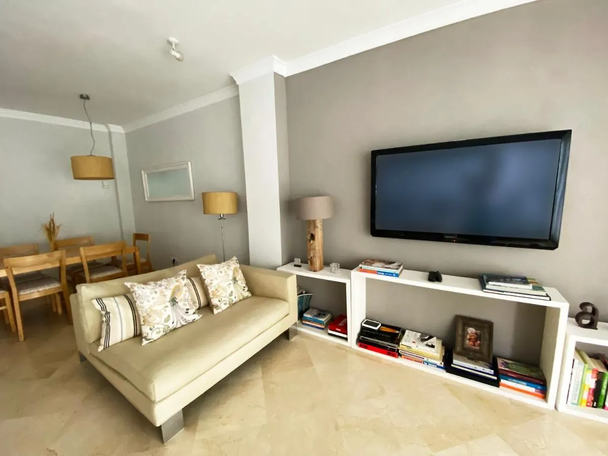 Apartment Urbanizacion La Herradura Marbella Spain